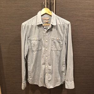 BANANA REPUBLIC BUTTON UP SLIM FIT SMALL